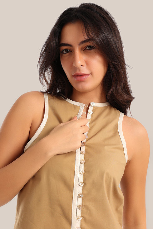 Short sleeveless round neck cotton vest